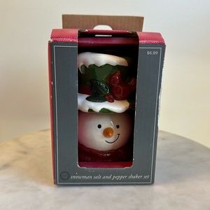 Trim A Home Holiday Snowman Salt & Pepper Shakers Porcelain Christmas Decor